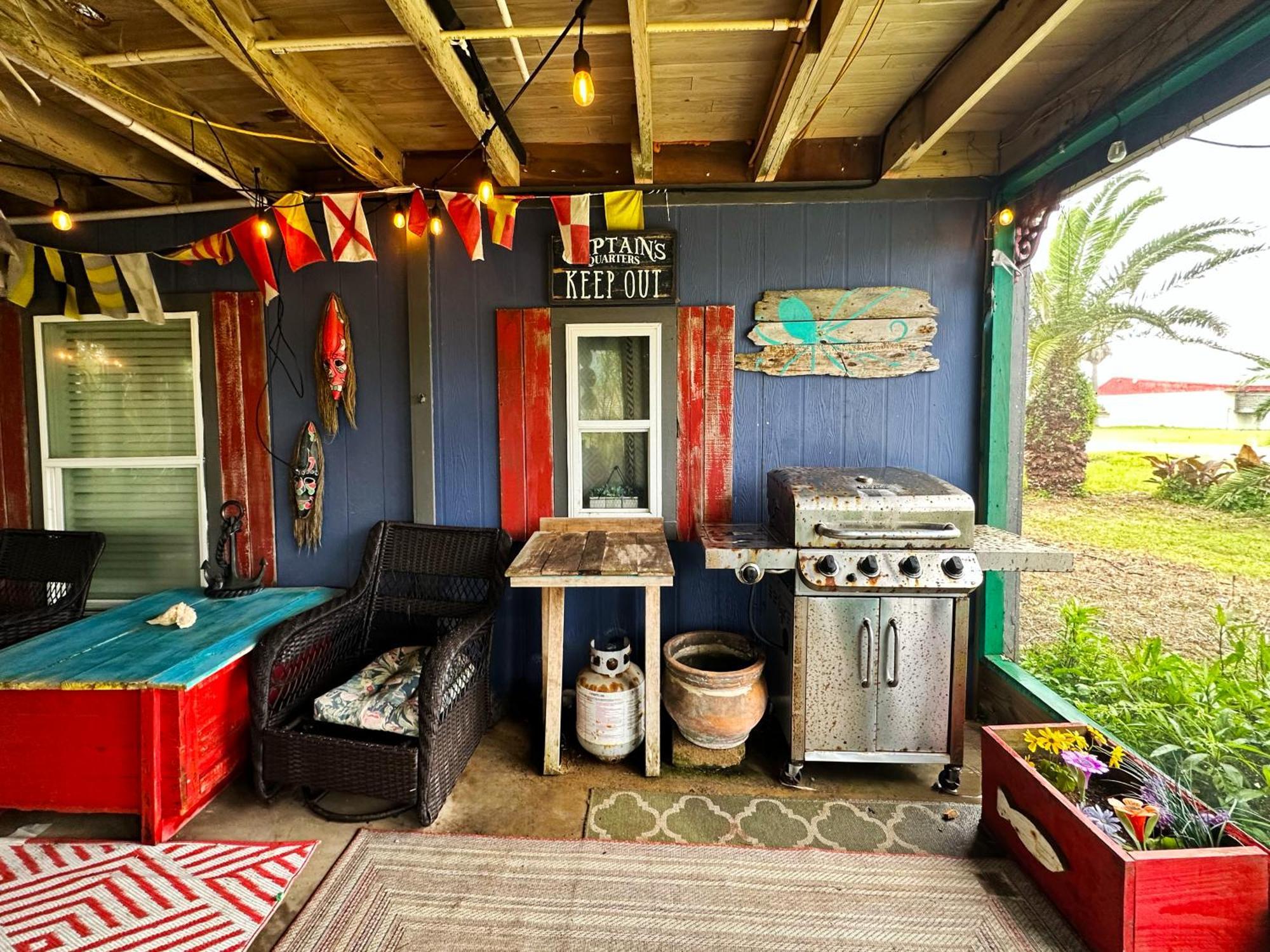 Salty Dog Cottage Surfside Beach Exterior photo