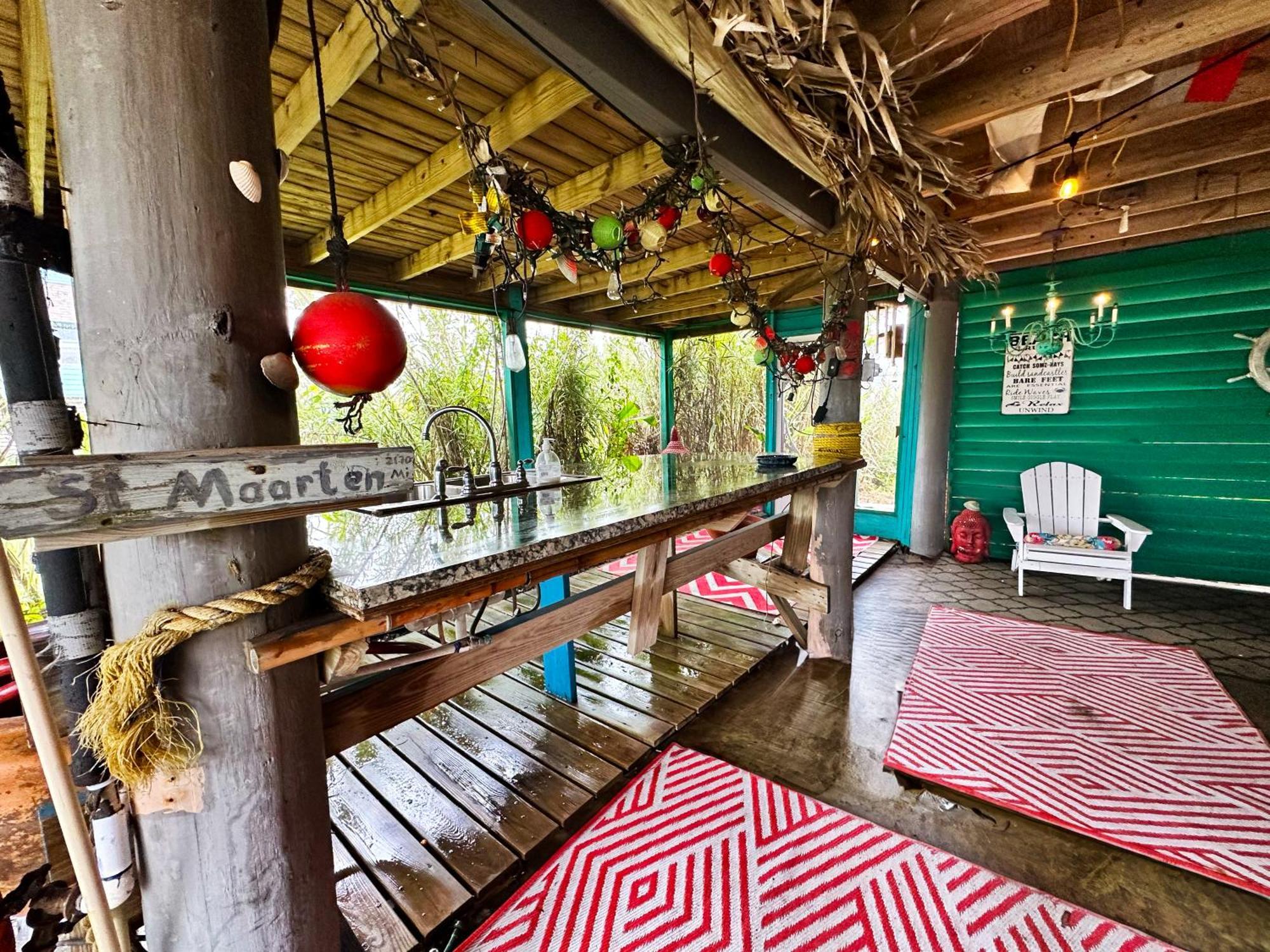 Salty Dog Cottage Surfside Beach Exterior photo